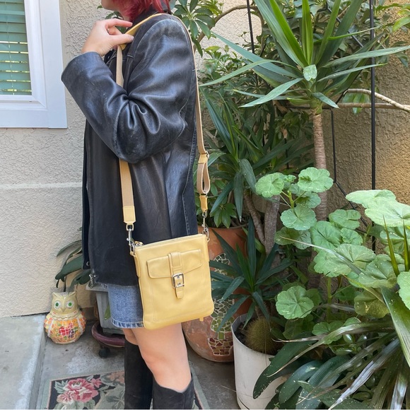 Dark cream/silver Coach leather crossbody bag - Picture 7 of 15